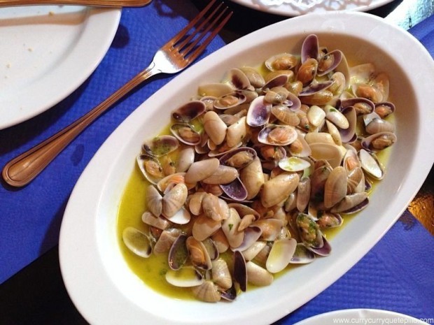 Tallarinas. Bien limpias, frescas y con un caldo para bebérselo incluso.