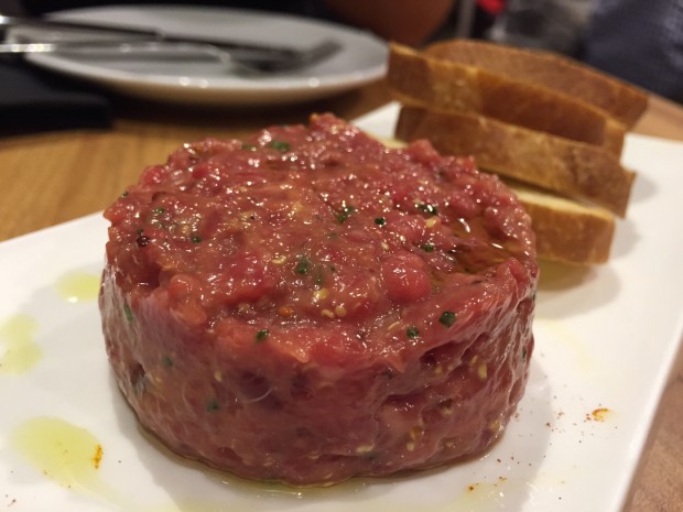 Steak tartar d'Angus Beef estilo Caldeni.