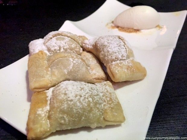 Casadeilles con helado de romero