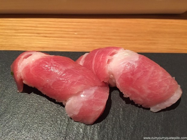 Nigiris de toro. Can Kenji.